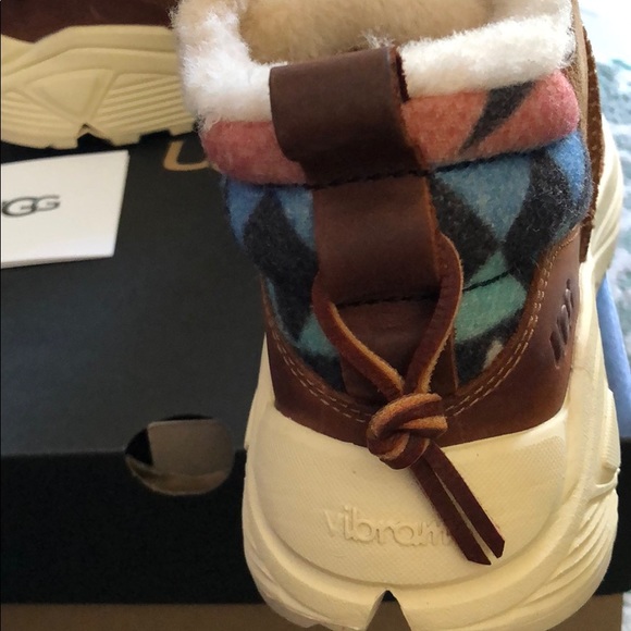 Ugg miwo sneakers brand new - Picture 3 of 5